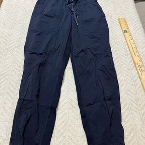 Women Lululemon Joggers